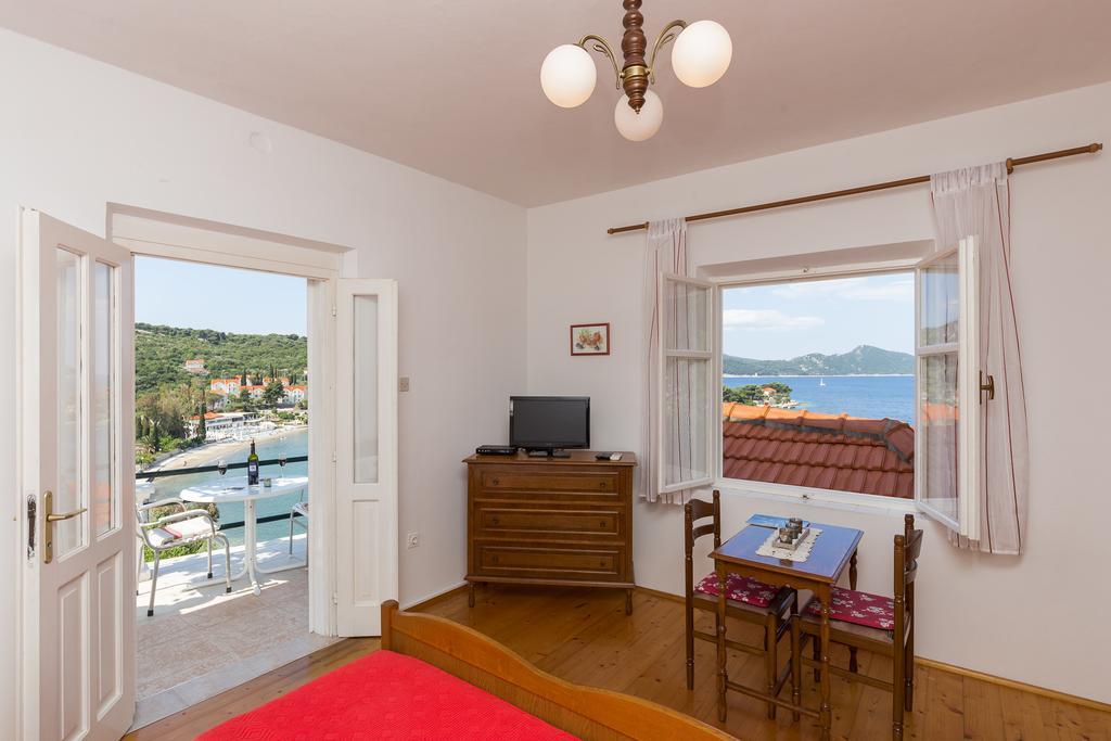 Apartments Miskovic Donje Celo Esterno foto
